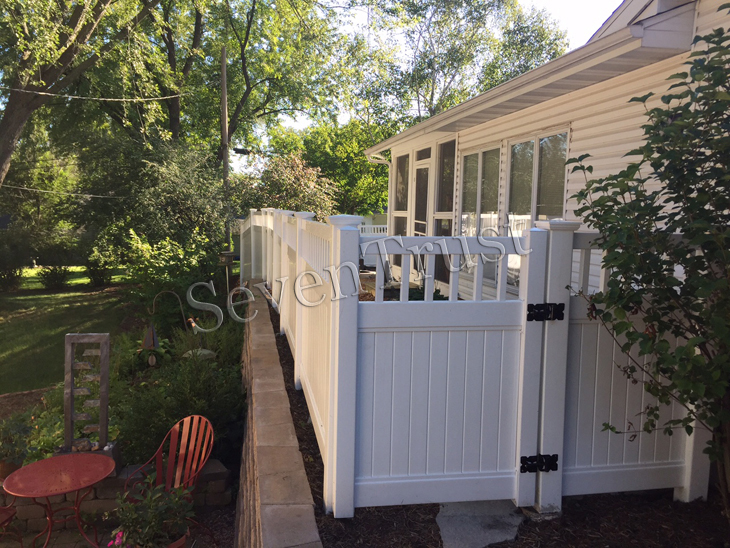 vinyl fence project in america